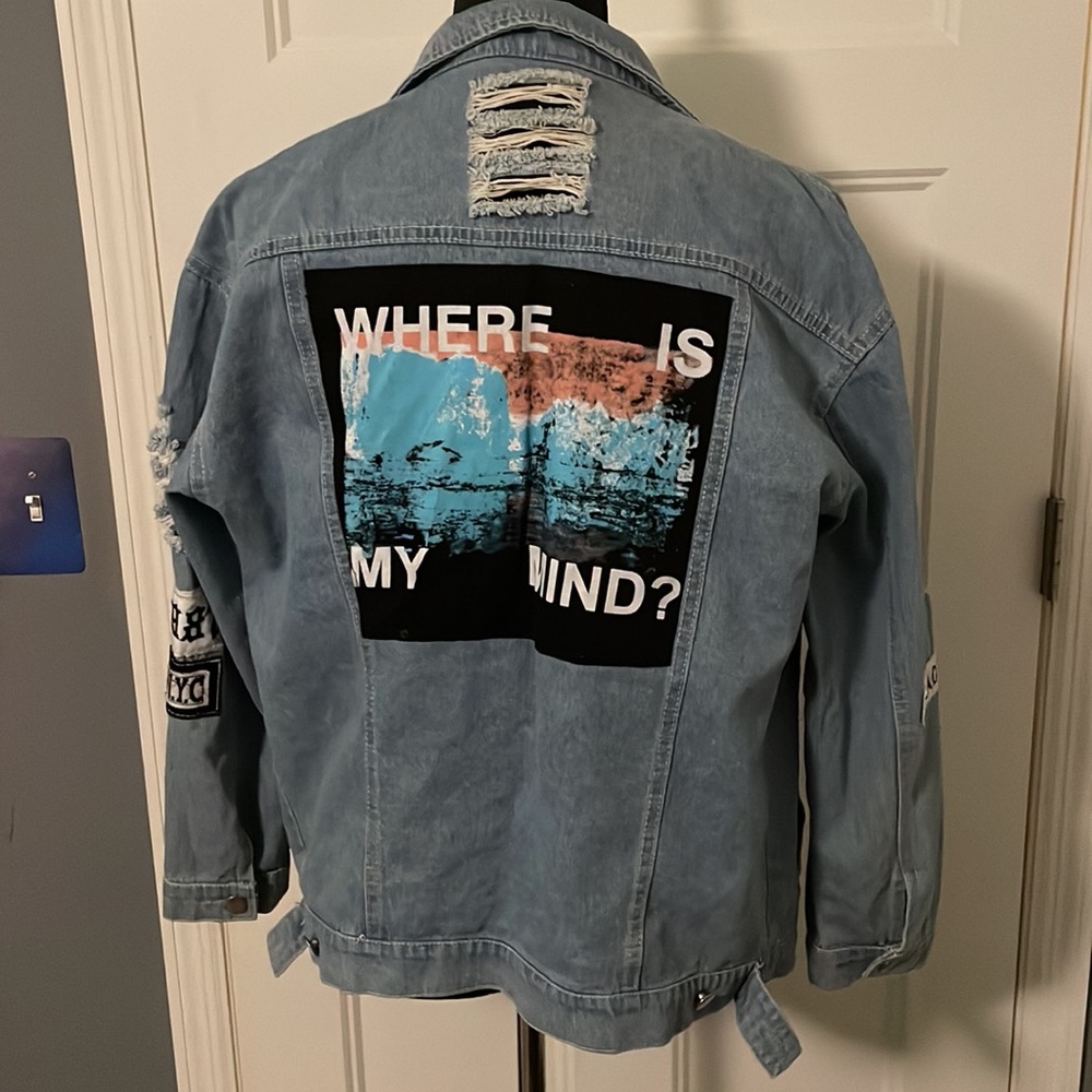 Amazing Jean Jacket - Picture 5 of 7